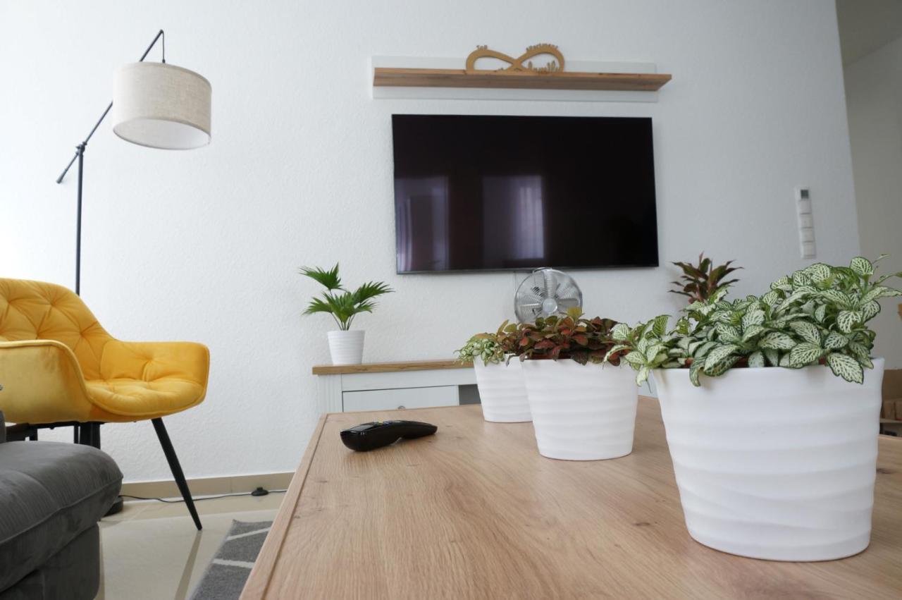 Mein Apartment Flowers Mit Kamin, Bis 10 Personen Frankenthal  Kültér fotó