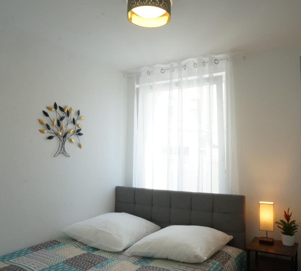 Mein Apartment Flowers Mit Kamin, Bis 10 Personen Frankenthal  Kültér fotó