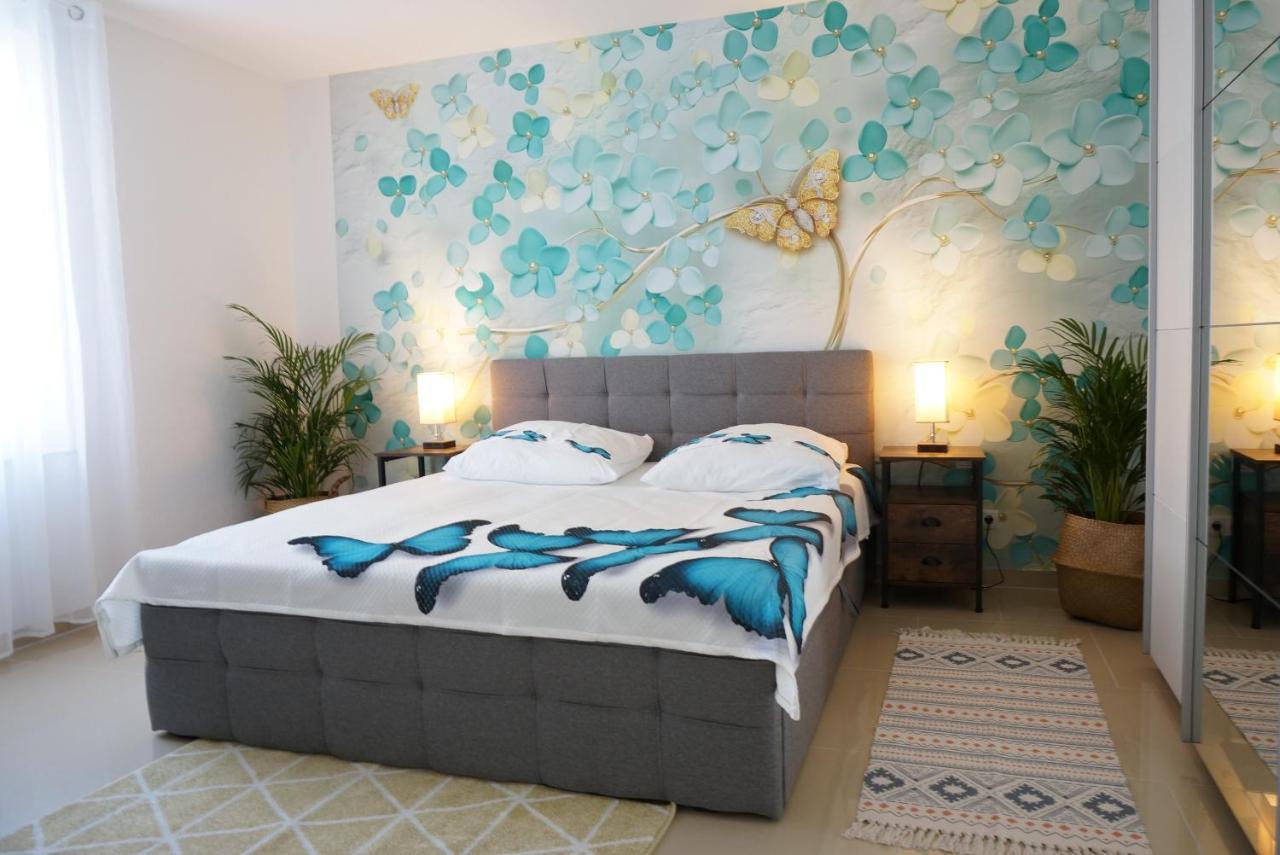 Mein Apartment Flowers Mit Kamin, Bis 10 Personen Frankenthal  Kültér fotó