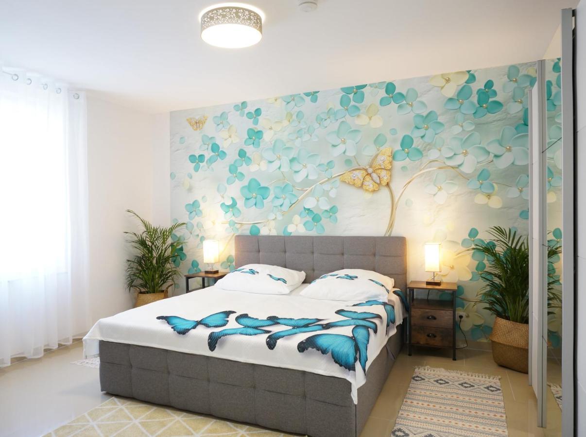 Mein Apartment Flowers Mit Kamin, Bis 10 Personen Frankenthal  Kültér fotó
