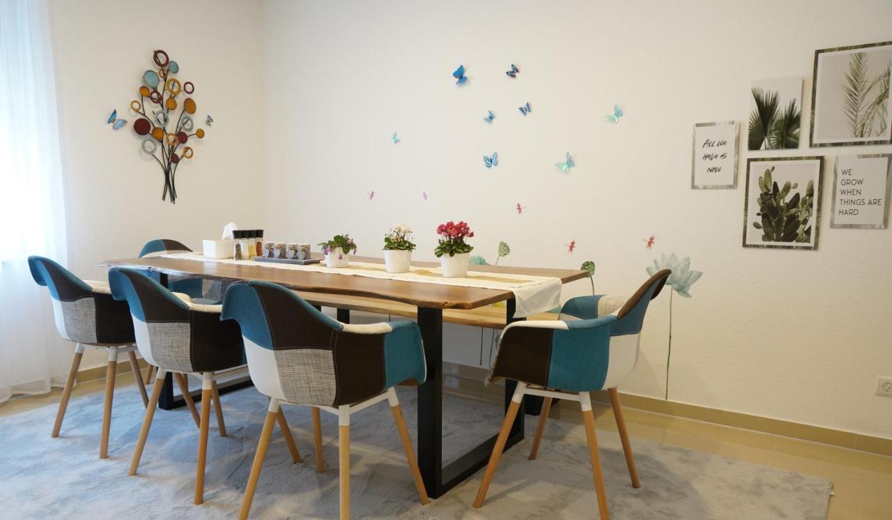 Mein Apartment Flowers Mit Kamin, Bis 10 Personen Frankenthal  Kültér fotó