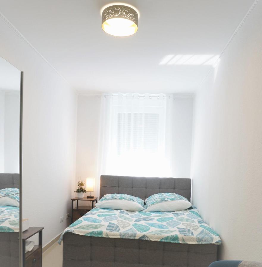 Mein Apartment Flowers Mit Kamin, Bis 10 Personen Frankenthal  Kültér fotó