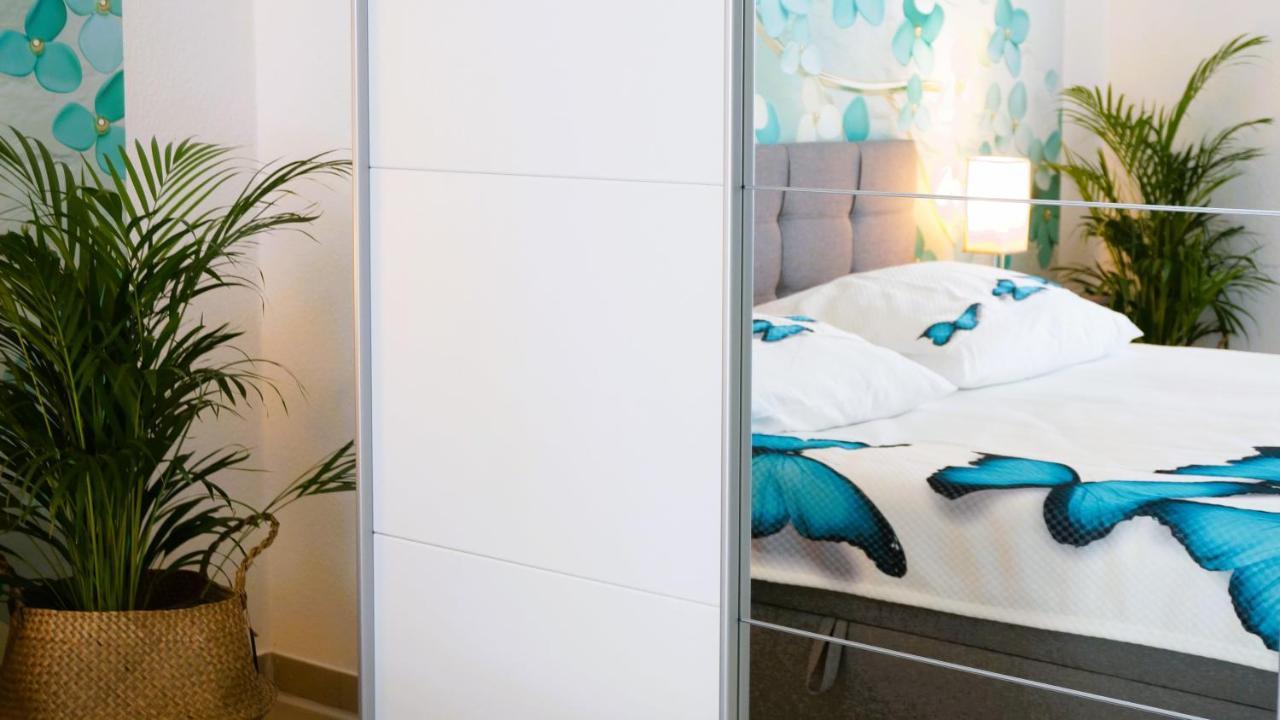 Mein Apartment Flowers Mit Kamin, Bis 10 Personen Frankenthal  Kültér fotó